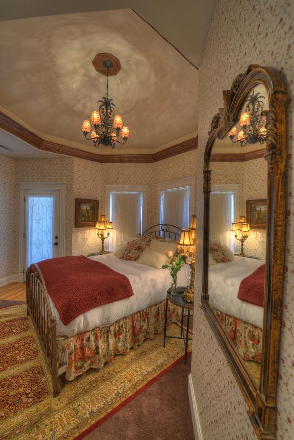The Victoria Bed & Breakfast เบนตันวิลล์ ภายนอก รูปภาพ