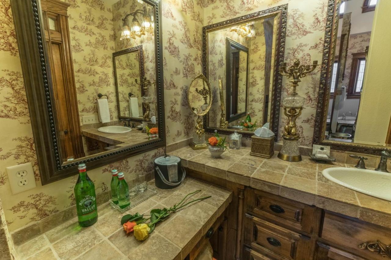The Victoria Bed & Breakfast เบนตันวิลล์ ภายนอก รูปภาพ