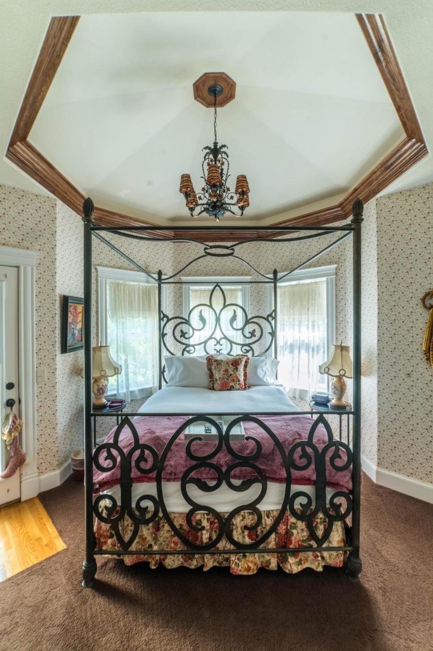 The Victoria Bed & Breakfast เบนตันวิลล์ ภายนอก รูปภาพ